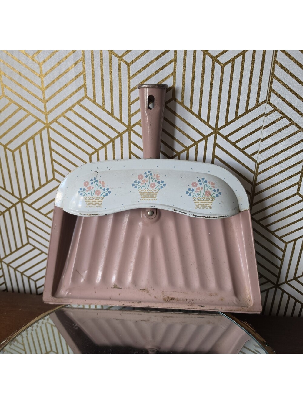 Vintage JV Reed Dusty Rose Metal Dustpan Flowers Pink Rustic Floral Cottagecore